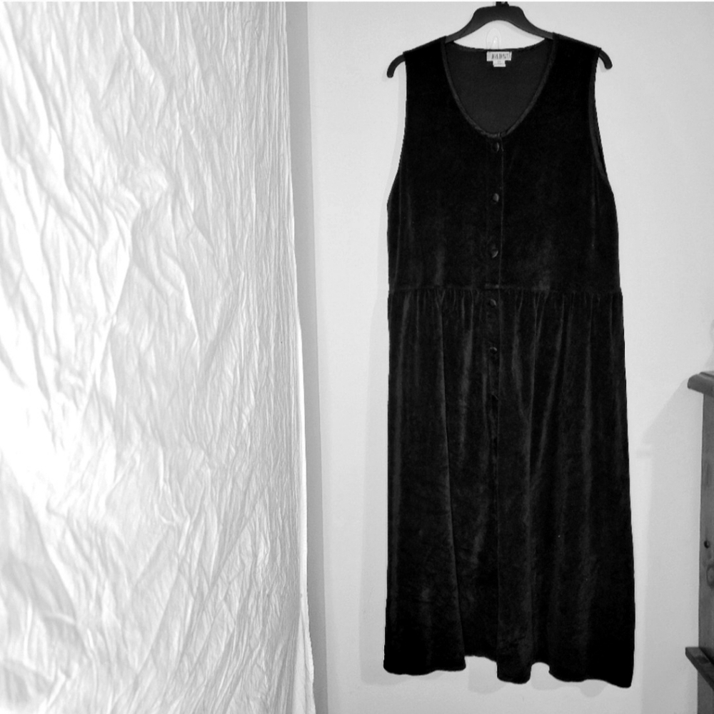 VTG FADS Black Velvet/Velour Button Up Sleeveless Maxi Dress. Size 3XL